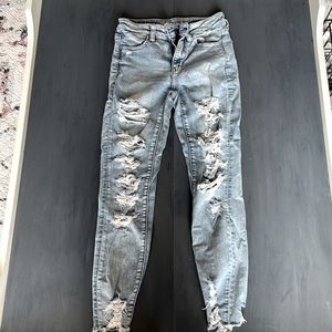 American Eagle next level distressed jeans size 0 short